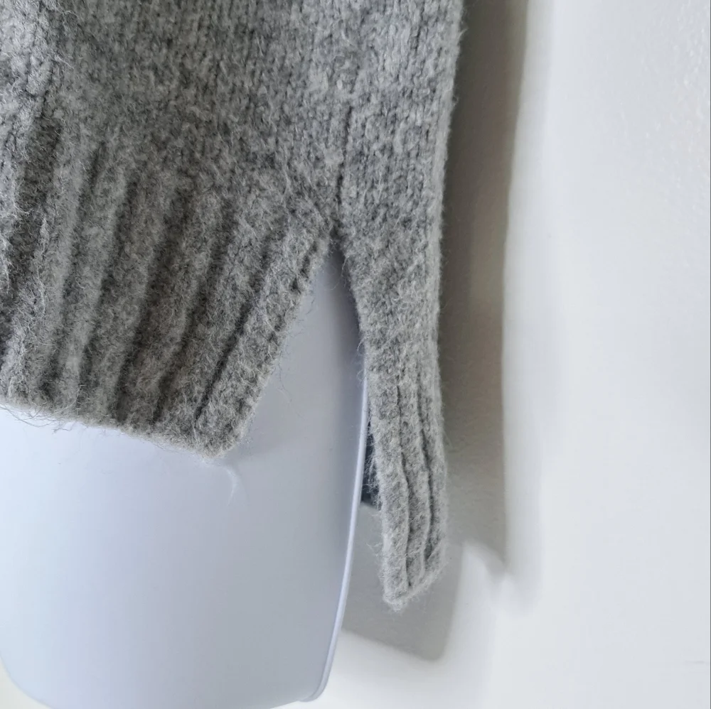 Vici Gray Soft and Cozy Sweater Size XS